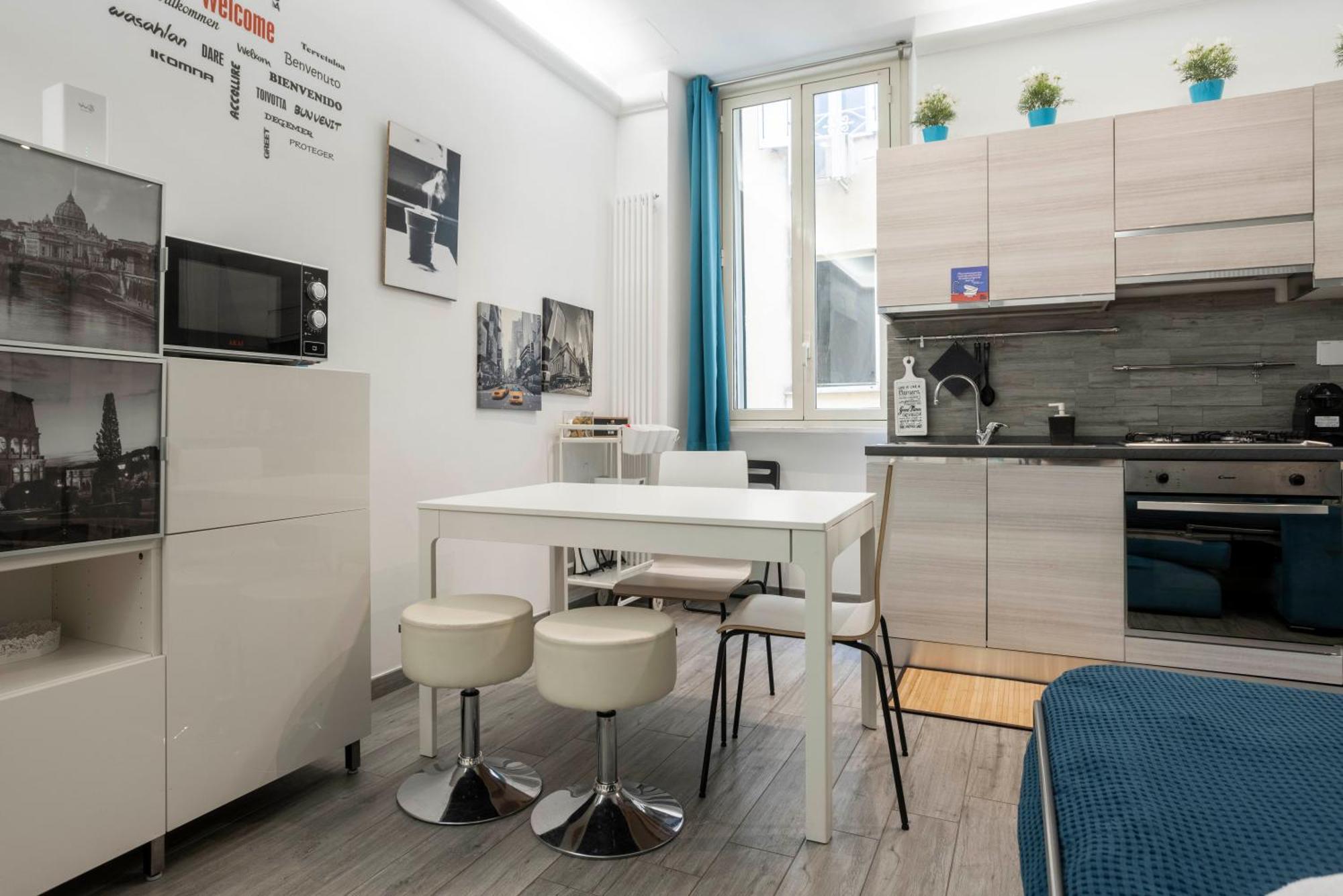 Merulana Deluxe Apartment ローマ エクステリア 写真